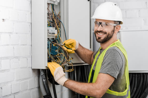 Best Licensed Electrician  in Greenbriar, FL