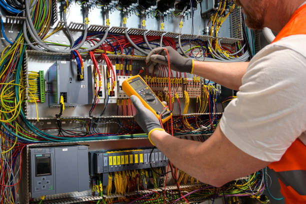 Best Local Electrician Companies  in Greenbriar, FL